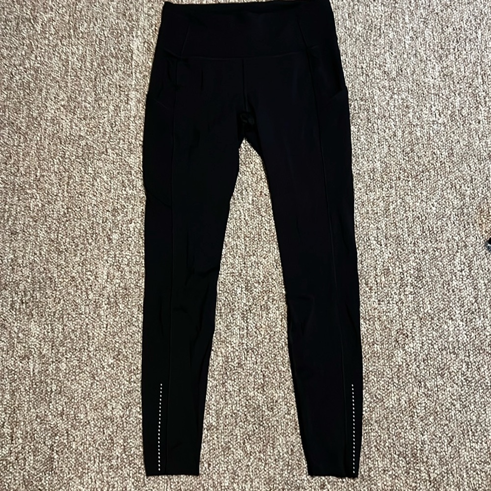 Women’s Lululemon Fast and Free Tight 28” with Pockets